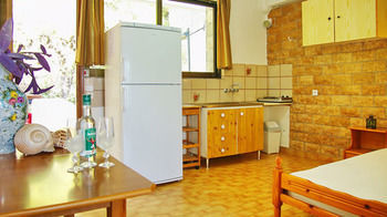 Lions2 Studios And Apartments Askeli ภายนอก รูปภาพ